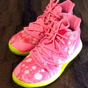 Loved Limited Edition Kyrie Patrick Shoes Youth 6